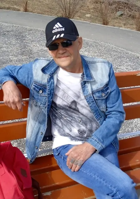 Александр из Екатеринбурга, ищу на сайте приятное времяпровождение
