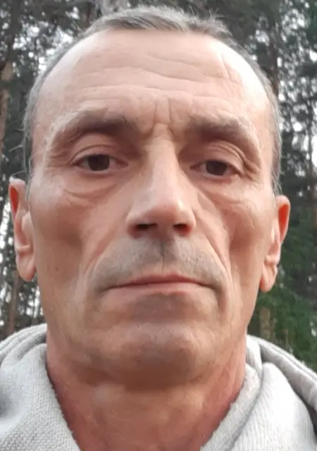 Я Эдуард, 59, из Екатеринбурга, ищу знакомства без обязательств