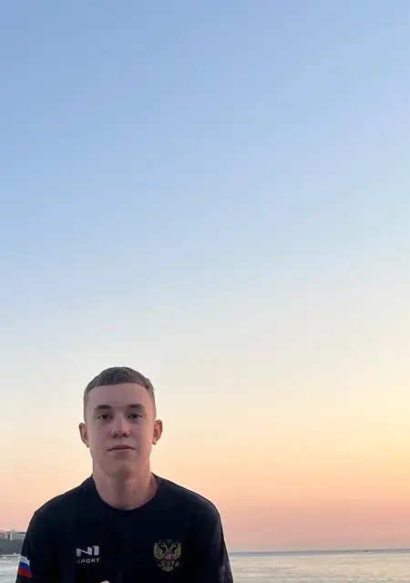 Кирилл из Воронежа, ищу на сайте знакомства на одну ночь