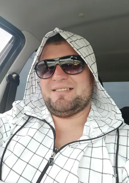 Макс из Архипо-Осиповки, мне 25, познакомлюсь для вирта