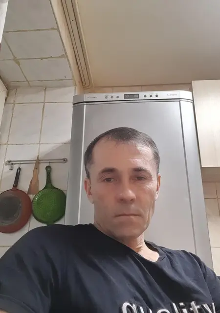 Viktor из Норильска, мне 38, познакомлюсь для дружбы