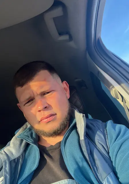 Я Дмитрий, 31, знакомлюсь для приятного времяпровождения в Курске