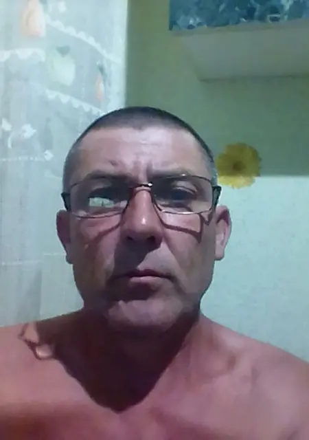 Я Николай, 59, из Самары, ищу знакомства на одну ночь