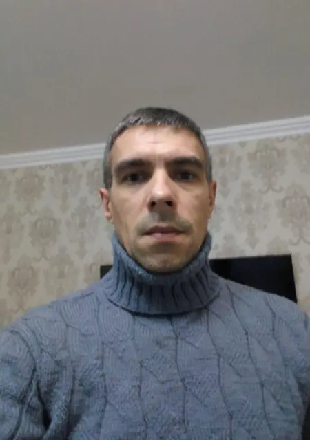 Артем из Когалыма, мне 45, познакомлюсь для вирта