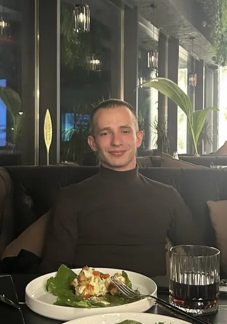 Александр из Тихорецка, ищу на сайте знакомства на одну ночь