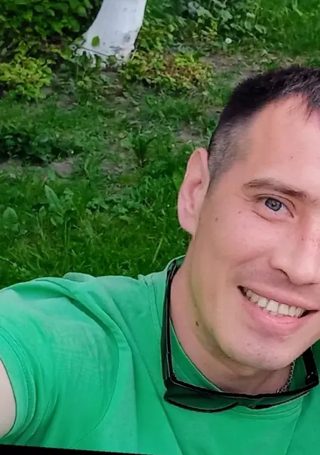 Дмитрий из Новочебоксарска, ищу на сайте приятное времяпровождение