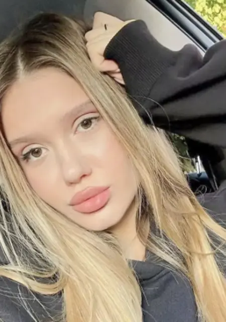 Алина из Брянска, ищу на сайте приятное времяпровождение