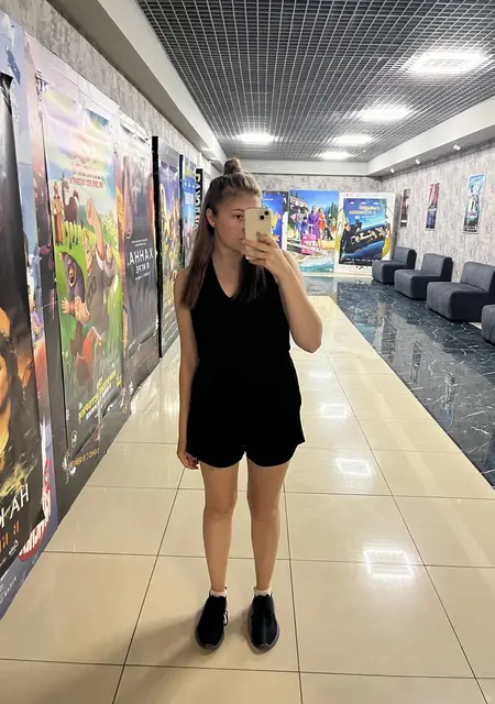 Nastya из Таганрога, ищу на сайте общение