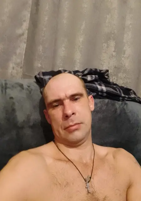 Юрий из Кургана, ищу на сайте знакомства на одну ночь