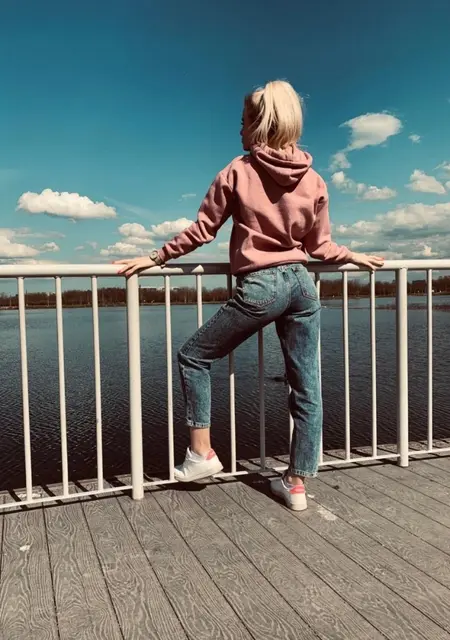 Юлия из Великого Новгорода, мне 25, познакомлюсь для совместных путешествий