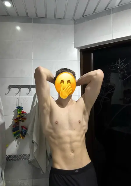 Я Артур, 19, из Чебоксар, ищу знакомства на одну ночь