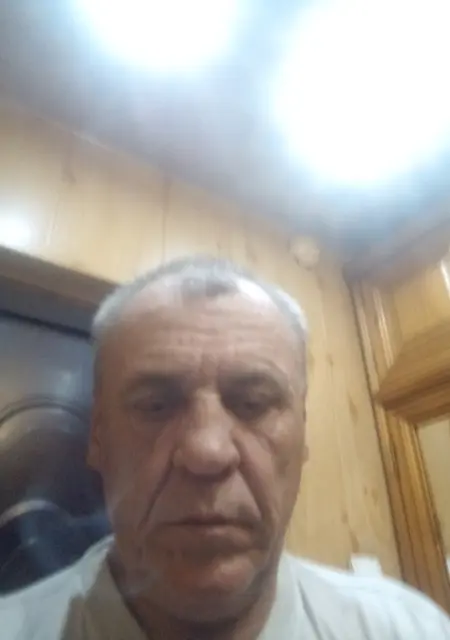 Николай из Казани, ищу на сайте знакомства на одну ночь