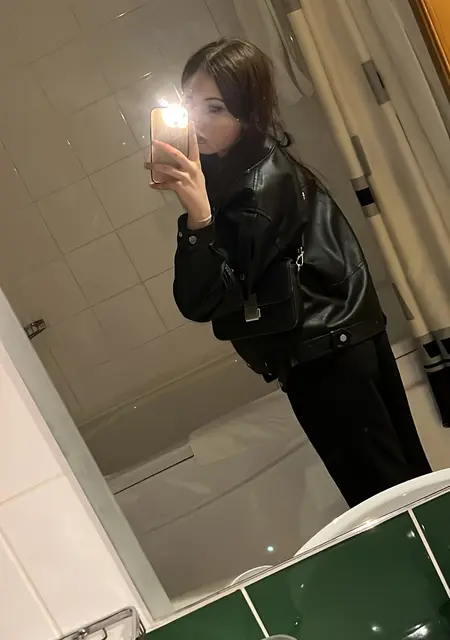 Кристина из Москвы, мне 21, познакомлюсь на одну ночь