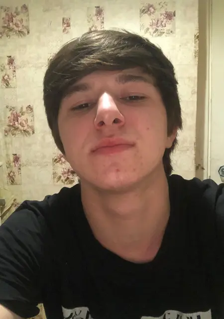 Мурат из Твери, ищу на сайте знакомства на одну ночь