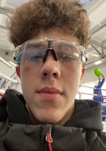 Шохин из Санкт-Петербурга, ищу на сайте знакомства на одну ночь