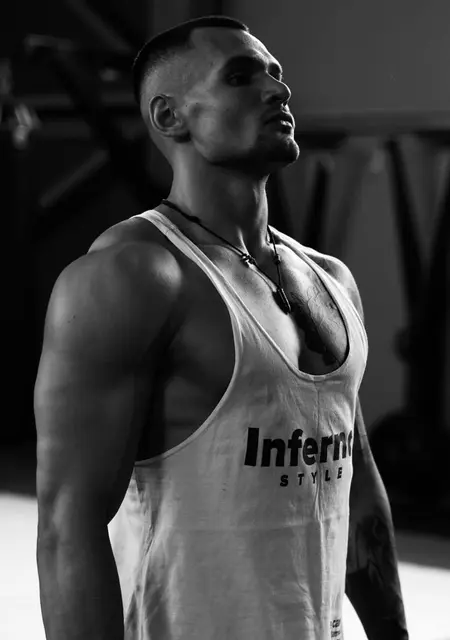 Я Игорь, 25, из Петропавловска-Камчатского, ищу знакомство для общения