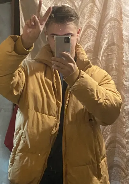 Legit из Прокопьевска, ищу на сайте дружбу