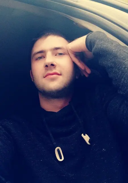 Я Александр, 25, из Вязников, ищу знакомства без обязательств