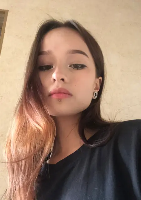 Василина из Читы, мне 18, познакомлюсь для дружбы