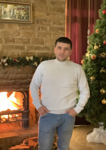 Алан из Владикавказа, мне 50, познакомлюсь для дружбы