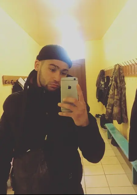 Shander из Макеевки, мне 28, познакомлюсь без обязательств