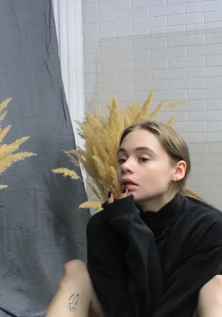 Анастасия из Воронежа, ищу на сайте вирта