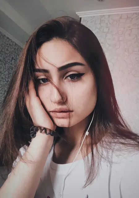 Я Алёна, 25, знакомлюсь для вирта в Абакане