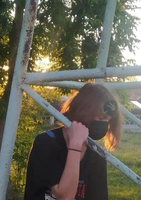 Марк из Ангарска, ищу на сайте знакомства на одну ночь