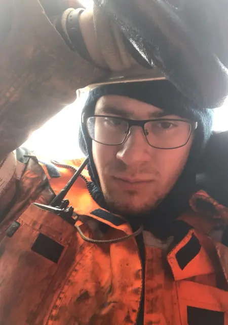 Vladislav з Херсона, шукаю на сайті спілкування