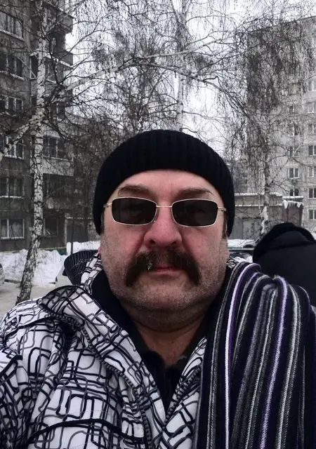 Я Серж, 63, знакомлюсь без обязательств в Новосибирске