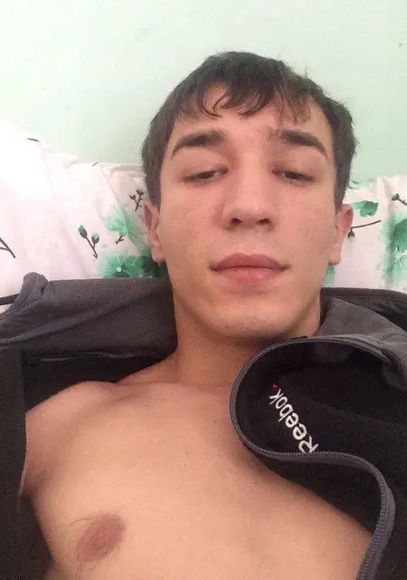 Сергей из Дербента, ищу на сайте знакомства на одну ночь