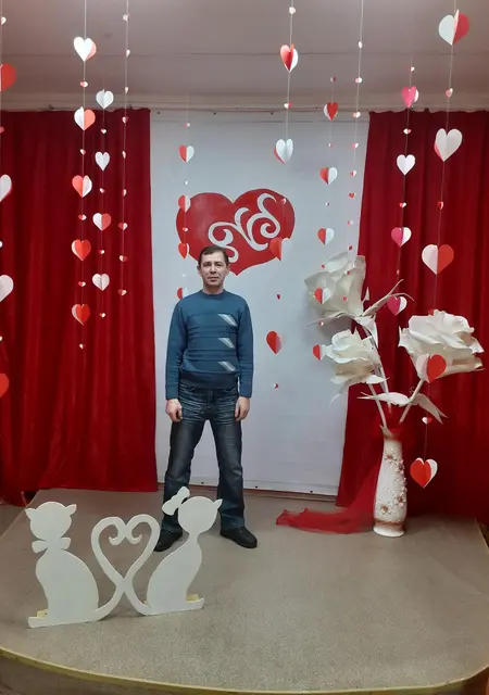 Я Юрий, 50, знакомлюсь на одну ночь в Сосновом Боре