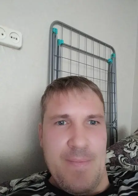 Влад из Уфы, ищу на сайте знакомства на одну ночь