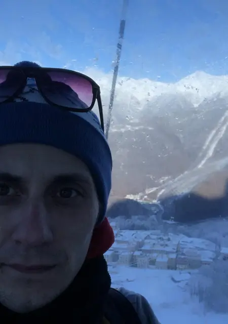 Александр из Нахабина, мне 37, познакомлюсь для постоянных отношений