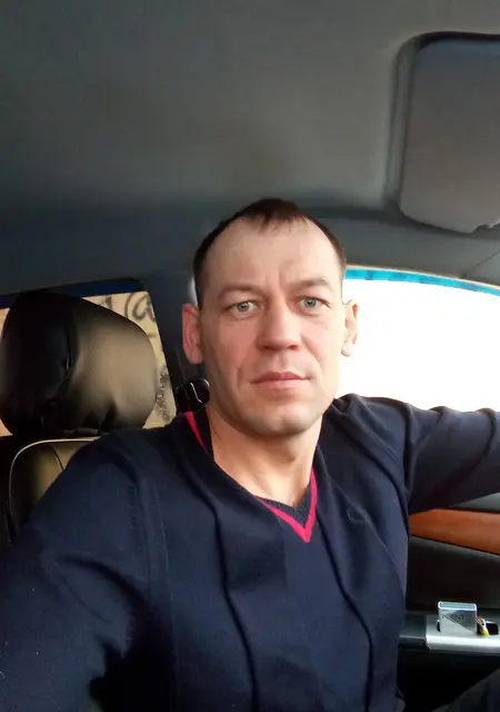 Я Олег, 44, знакомлюсь для общения в Екатеринбурге