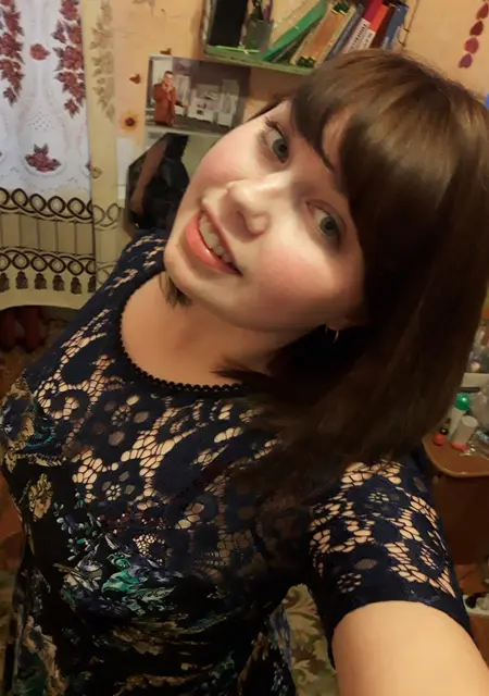 Я Алёна, 27, знакомлюсь для приятного времяпровождения в Екатеринбурге