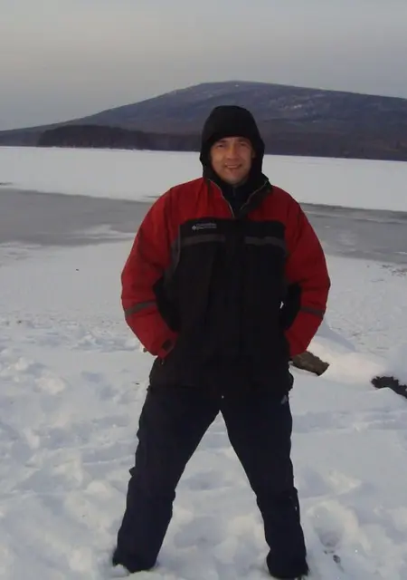 Я Геннадий, 63, из Екатеринбурга, ищу знакомство для совместных путешествий