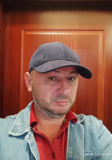 Тим из Владивостока, ищу на сайте общение