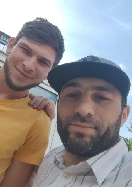 Имя из Хасавюрта, ищу на сайте знакомства на одну ночь