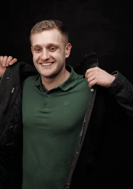 Я Кирилл, 29, из Железногорска, ищу знакомства без обязательств