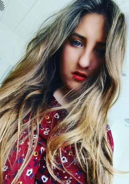 Я Sofia, 24, из Мадрида, ищу знакомство