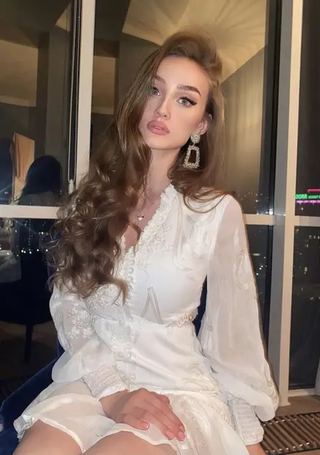 Оля из Харькова, ищу на сайте постоянные отношения