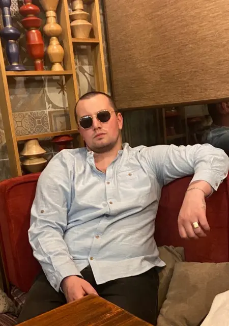 Я Мартин, 28, из Твери, ищу знакомства на одну ночь