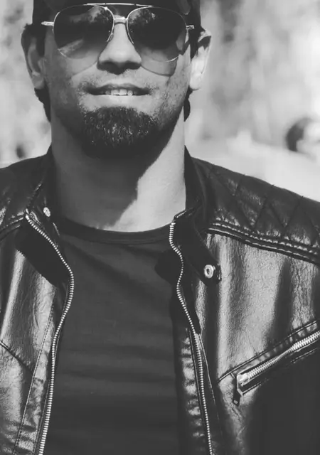 Я Джонни, 38, из Борисоглебска, ищу знакомства без обязательств