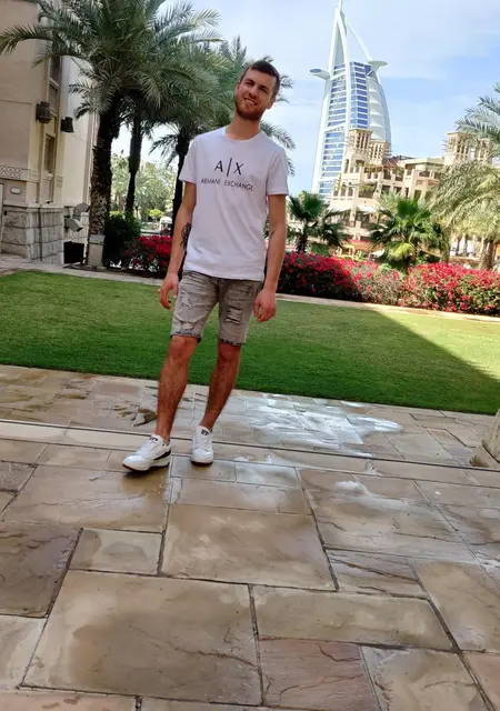 Dima из Базового, ищу на сайте знакомства на одну ночь