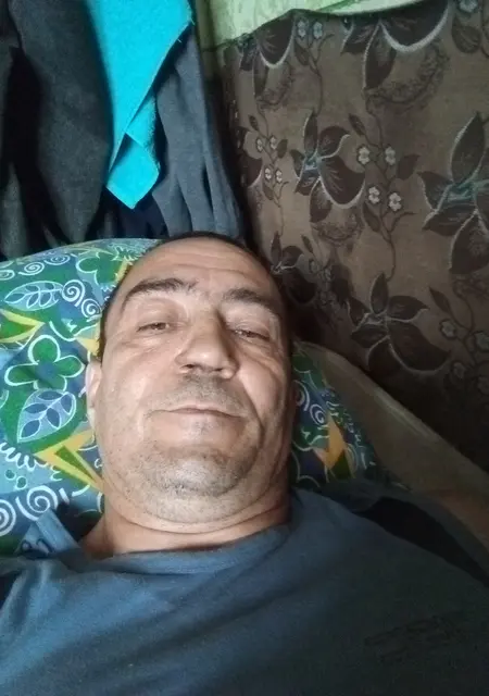 Я Азамат, 52, из Уфы, ищу знакомства на одну ночь