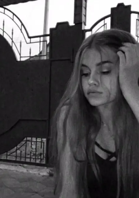 Я Алиса, 22, из Смоленска, ищу знакомство для приятного времяпровождения