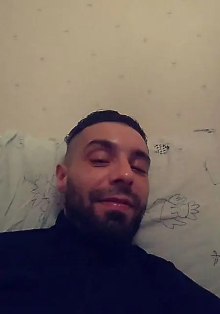 Я Brigante, 28, из Парижа, ищу знакомство