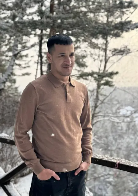 Dilshod из Иркутска, мне 26, познакомлюсь на одну ночь