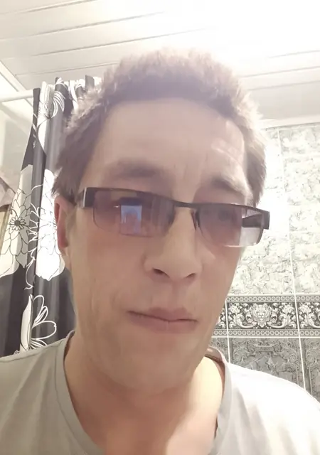 Володя из Инты, ищу на сайте знакомства без обязательств